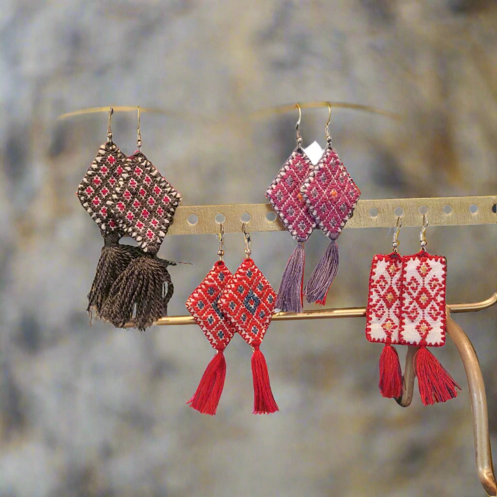 EARRINGS (CEDAI) - LOOMED TASSEL