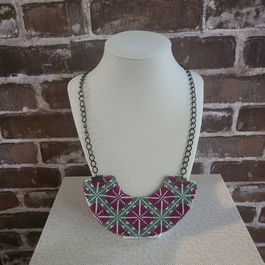 NECKLACE (CEDAI) - LOOMED